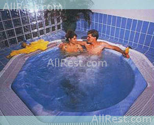 Nissi Park Hotel 21